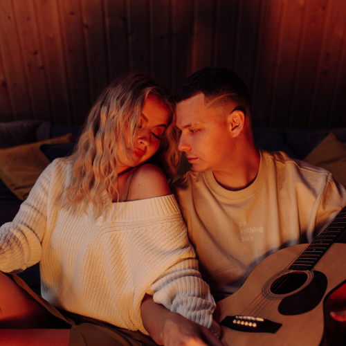 В темноте by 5УТРА - imusic.am