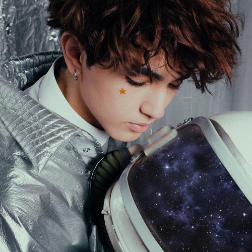 Космос by Amirchik - imusic.am