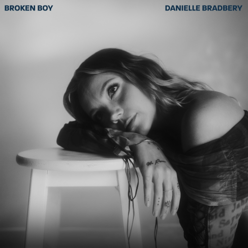 Broken Boy by Danielle Bradbery - imusic.am