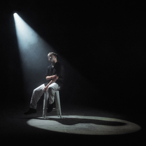 in the light and shadows by Camylio - imusic.am