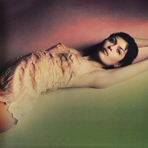 Les lotus poussent dans la boue by Leslie Medina - imusic.am