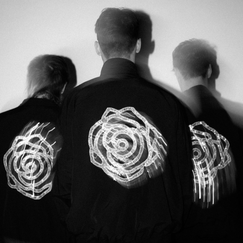 FRONTROW by Blackout Problems - imusic.am