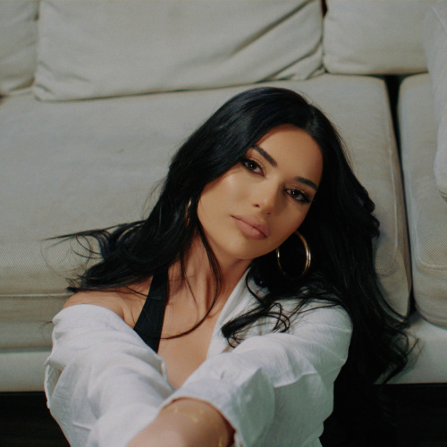 Meke Ka by Zoya Baraghamyan - imusic.am