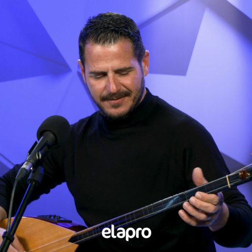 Yüce Dağ Başında Yanar Bir Işık (feat. Ahmet Erenkara) by Elapro Sahne, Ahmet Erenkara - imusic.am