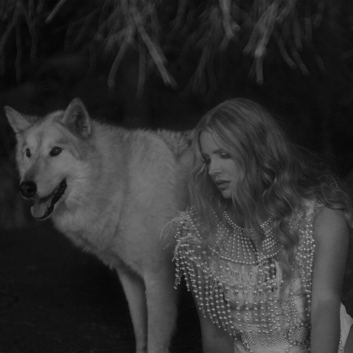 Chemtrails Over The Country Club by Lana Del Rey - imusic.am