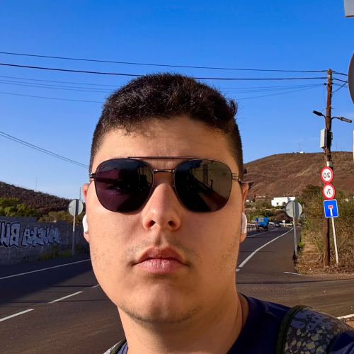 Charlie Muiño - imusic.am