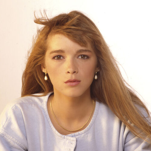 Helene Rolles - imusic.am