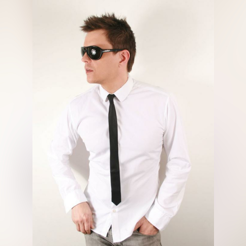 Christian Burns - imusic.am