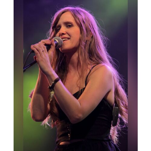 Amber Coffman - imusic.am