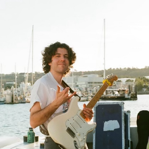 Fulton Lee - imusic.am