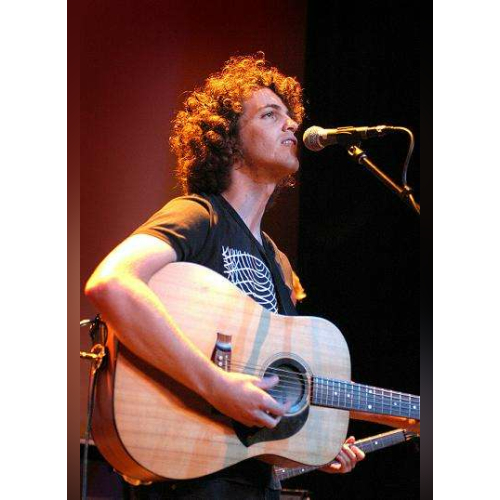 Bobby Flynn - imusic.am