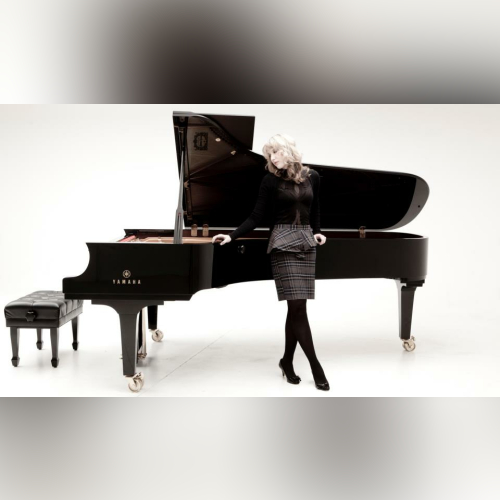 Sarah McKenzie - imusic.am