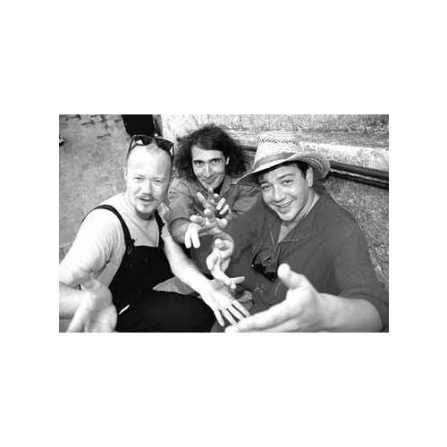 Les Escrocs - imusic.am