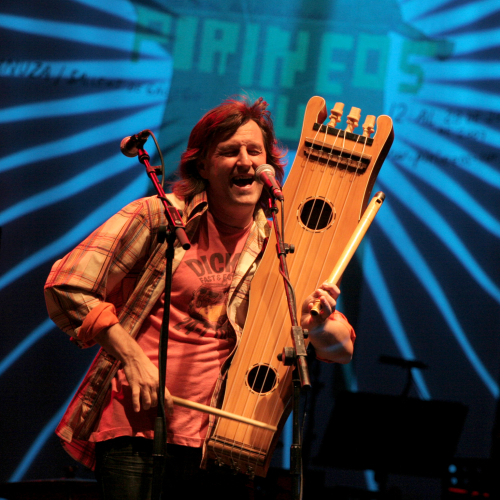 Biella Nuei - imusic.am