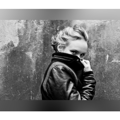 Leslie Clio - imusic.am