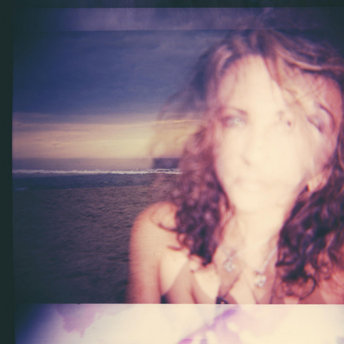 Tita Hutchison - imusic.am