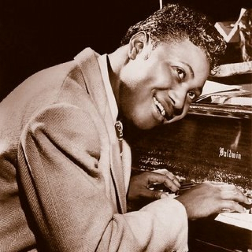 Amos Milburn - imusic.am