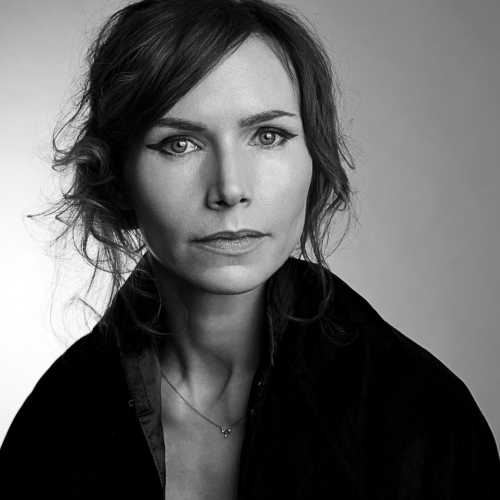 Nina Persson - imusic.am