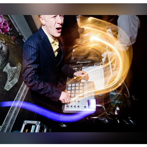 Swing Republic - imusic.am