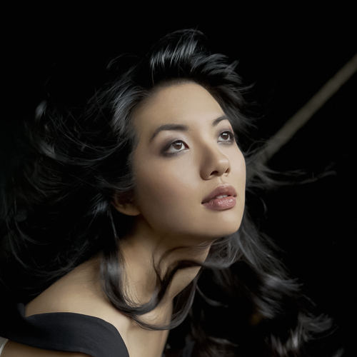 Elizabeth Joy Roe - imusic.am