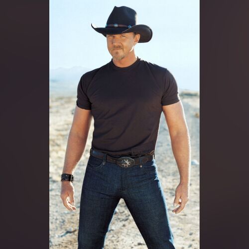 Trace Adkins - imusic.am