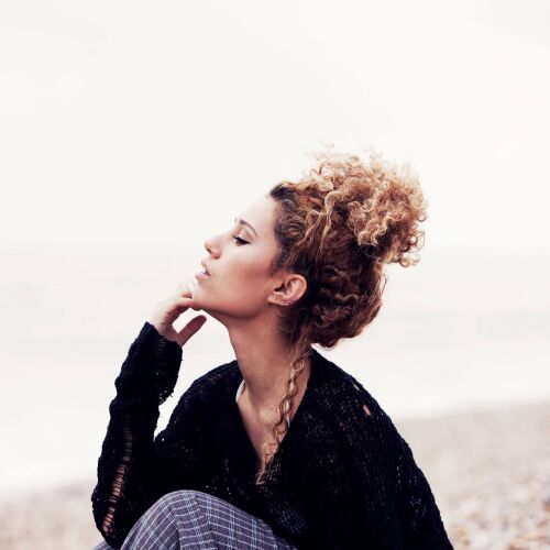 RAYE - imusic.am