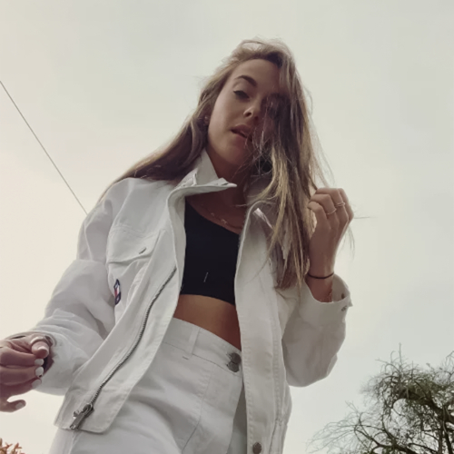 Clara La San - imusic.am