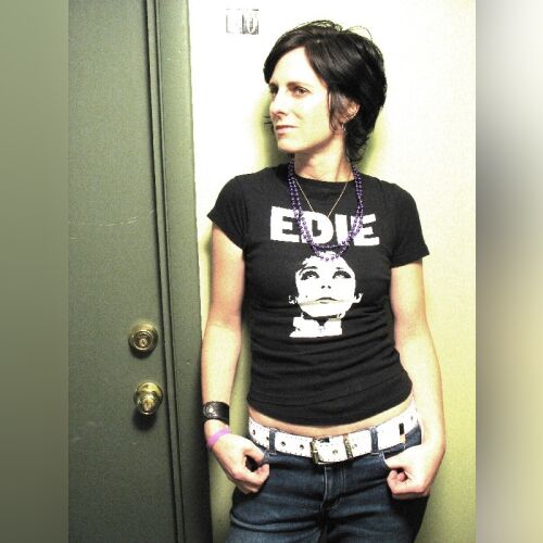 Molly Bancroft - imusic.am