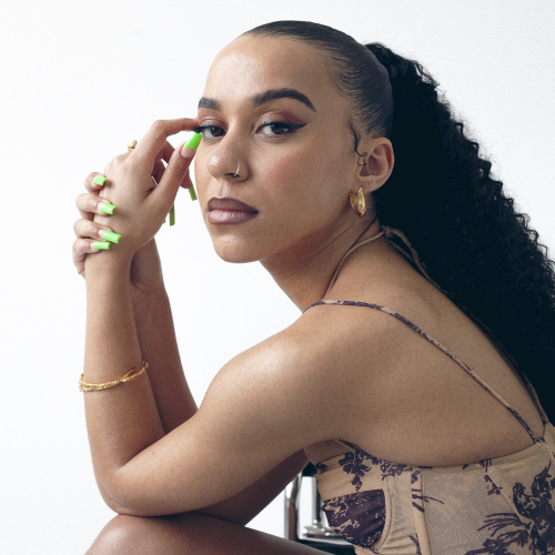 Pip Millett - imusic.am