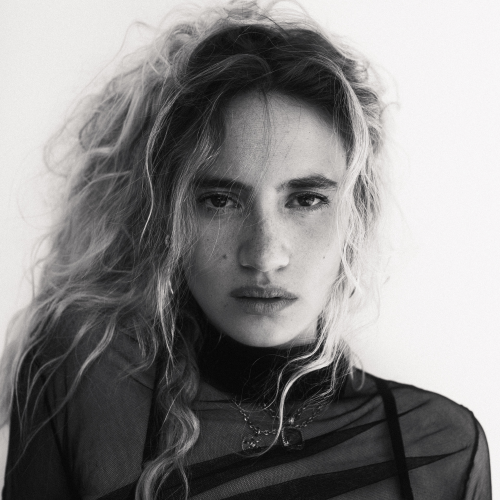 Delilah Montagu - imusic.am