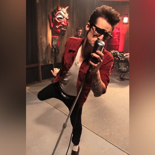 Brendon Urie - imusic.am