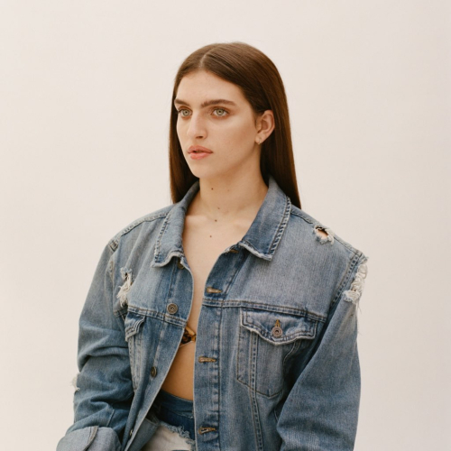 Mae Muller - imusic.am