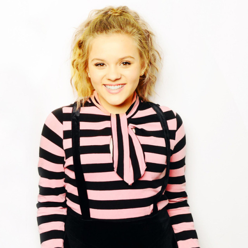 Maisy Stella - imusic.am