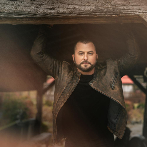 Tyler Farr - imusic.am