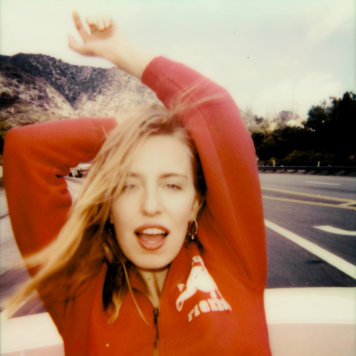 Maude Latour - imusic.am