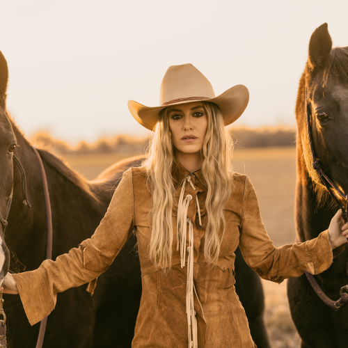 Lainey Wilson - imusic.am