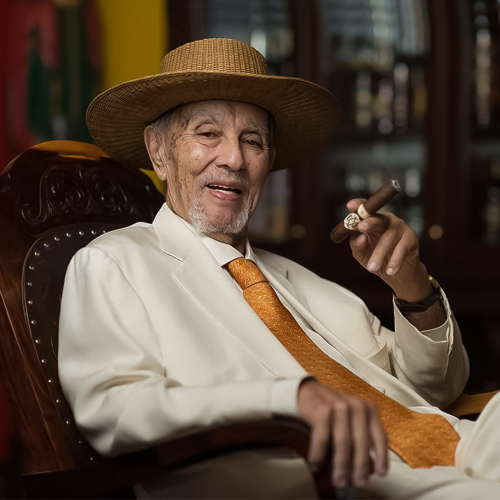 Avo Uvezian - imusic.am